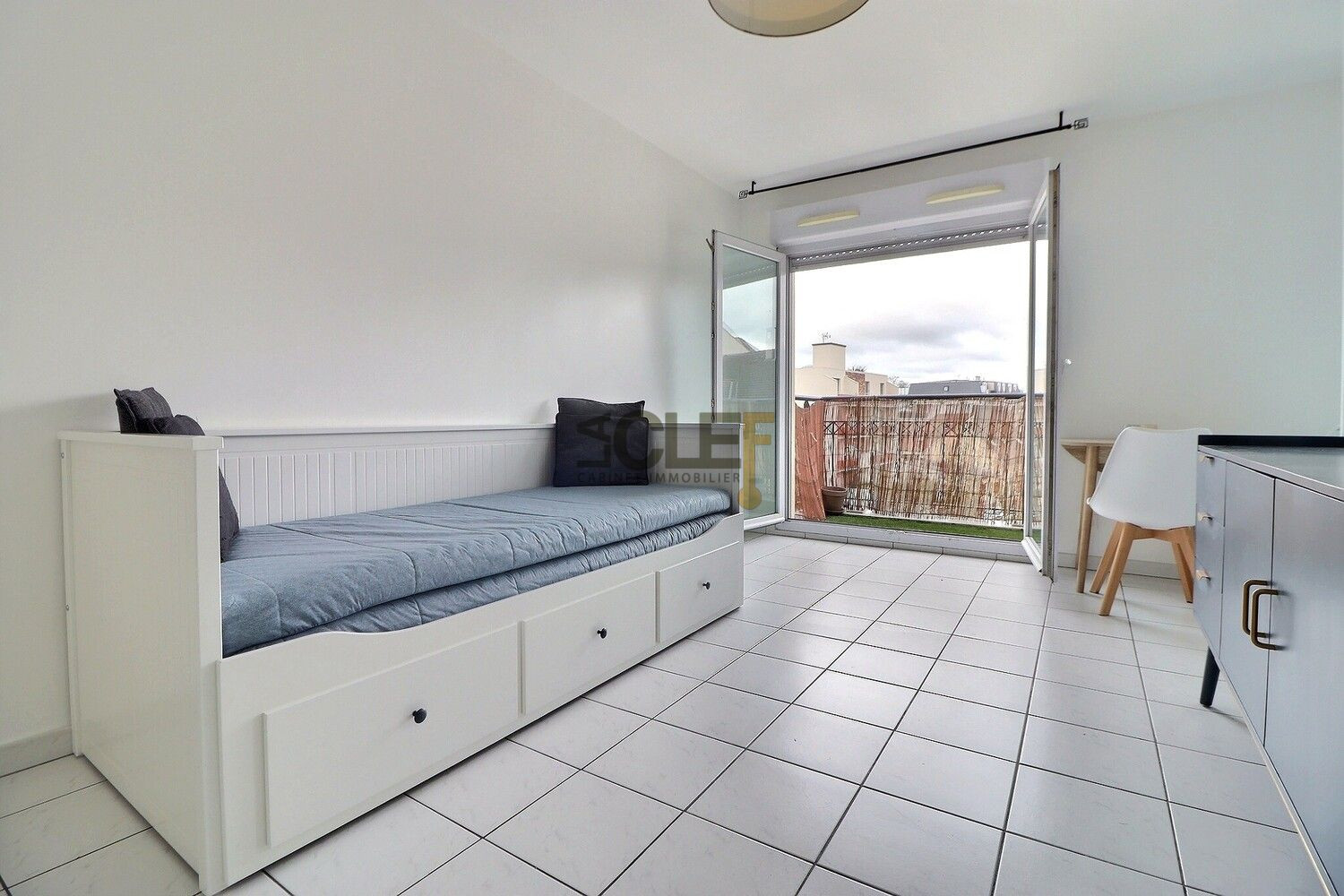 
                                                Location
                                                 Studio - 23m² - Centre ville Noisy le Grand