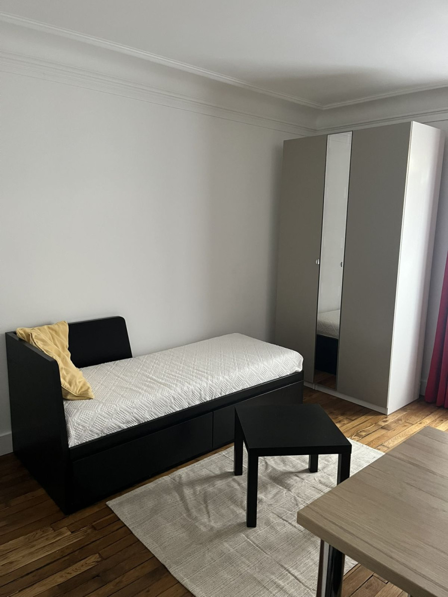
                                                Location
                                                 Studio 23m² - quartier Maison de la Radio Paris 16