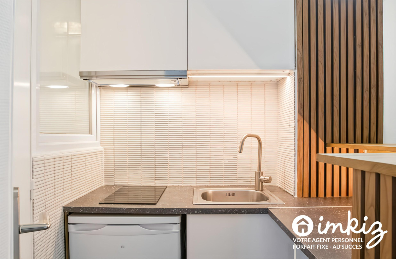 
                                                Vente
                                                 Studio 23m2 - REFAIT À NEUF - DPE D