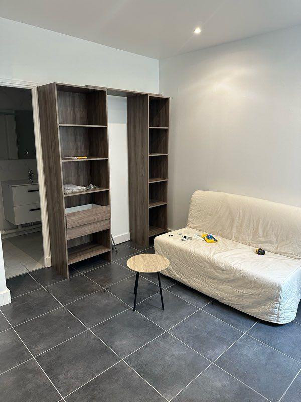 
                                                Location
                                                 Studio 24 m2