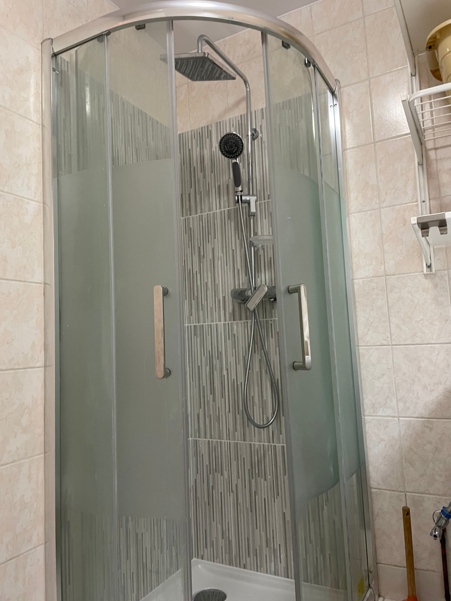
                                                Location
                                                 Studio 24 m2 bien équipé (loyer tout inclus)