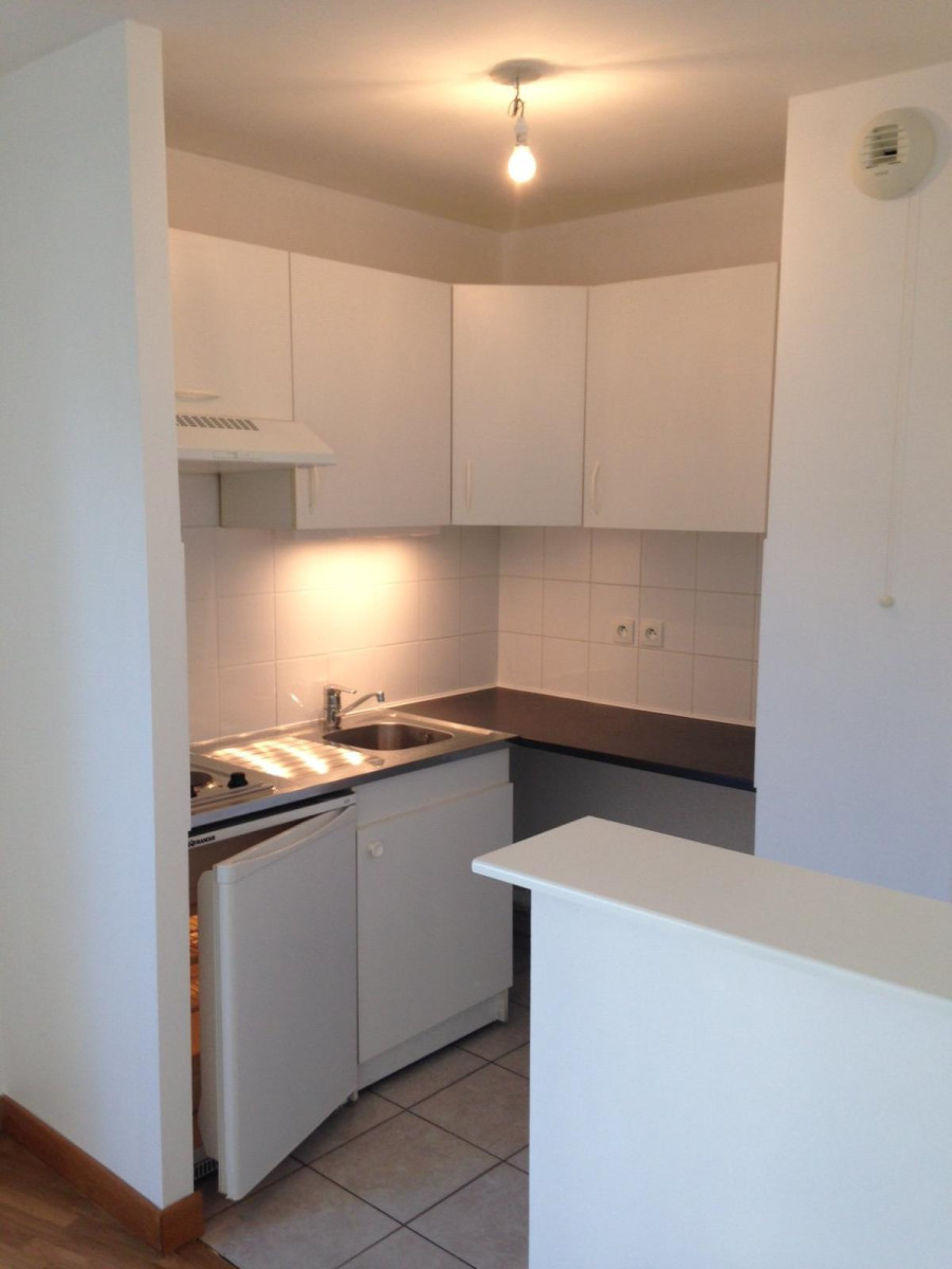 
                                                Location
                                                 Studio 24m2 Asnières Gare