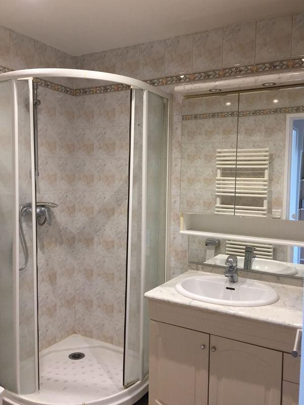 
                                                Location
                                                 Studio 25 M2 Pantin