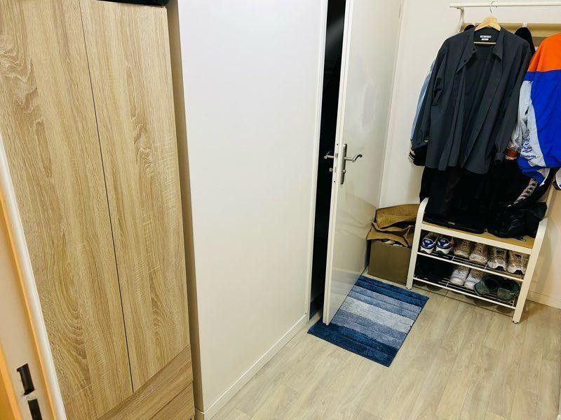 
                                                Location
                                                 Studio 25m2