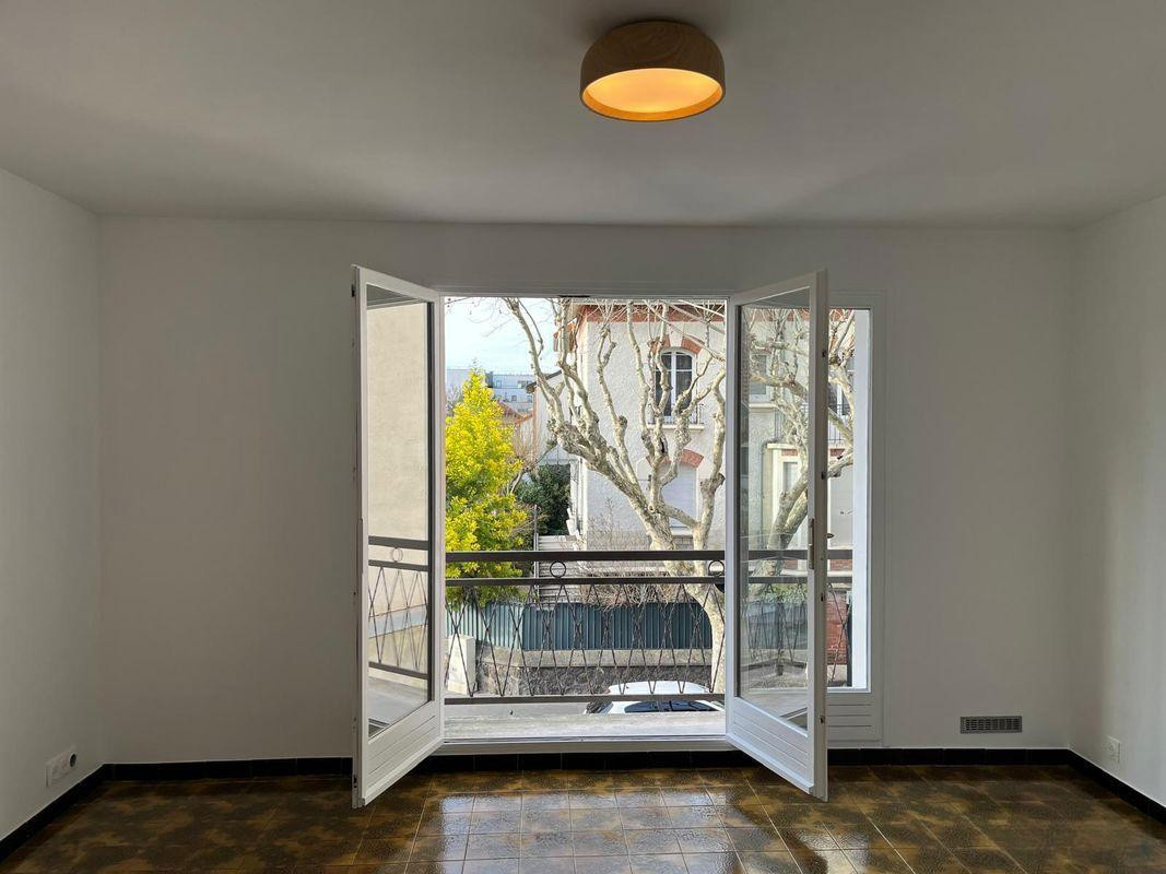 
                                                Location
                                                 Studio 25m2 Asnières-sur-Seine
