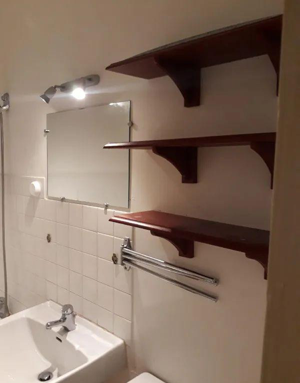 
                                                Location
                                                 Studio 25m2 entièrement équipé à Clermont-Ferrand