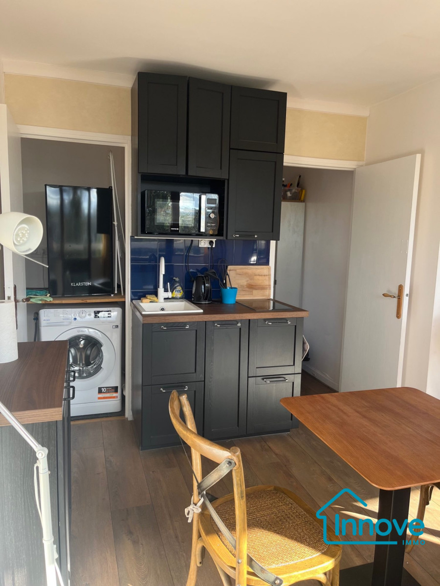 
                                                Vente
                                                 STUDIO - 26 M² - LE CHESNAY ROCQUENCOURT