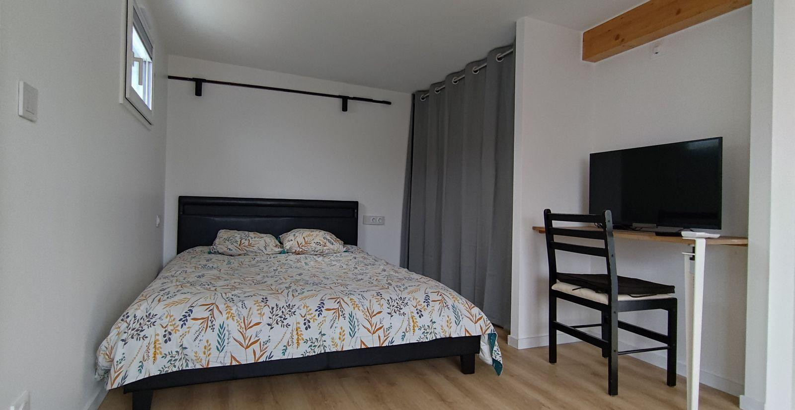 
                                                Location
                                                 Studio 26m² neuf et équipé