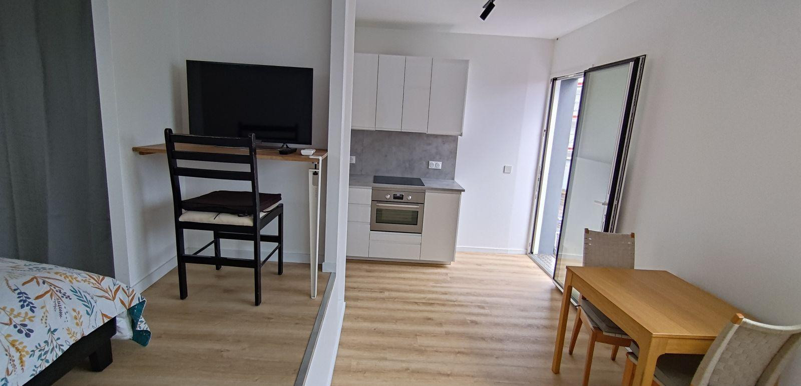 
                                                Location
                                                 Studio 26m² neuf et équipé