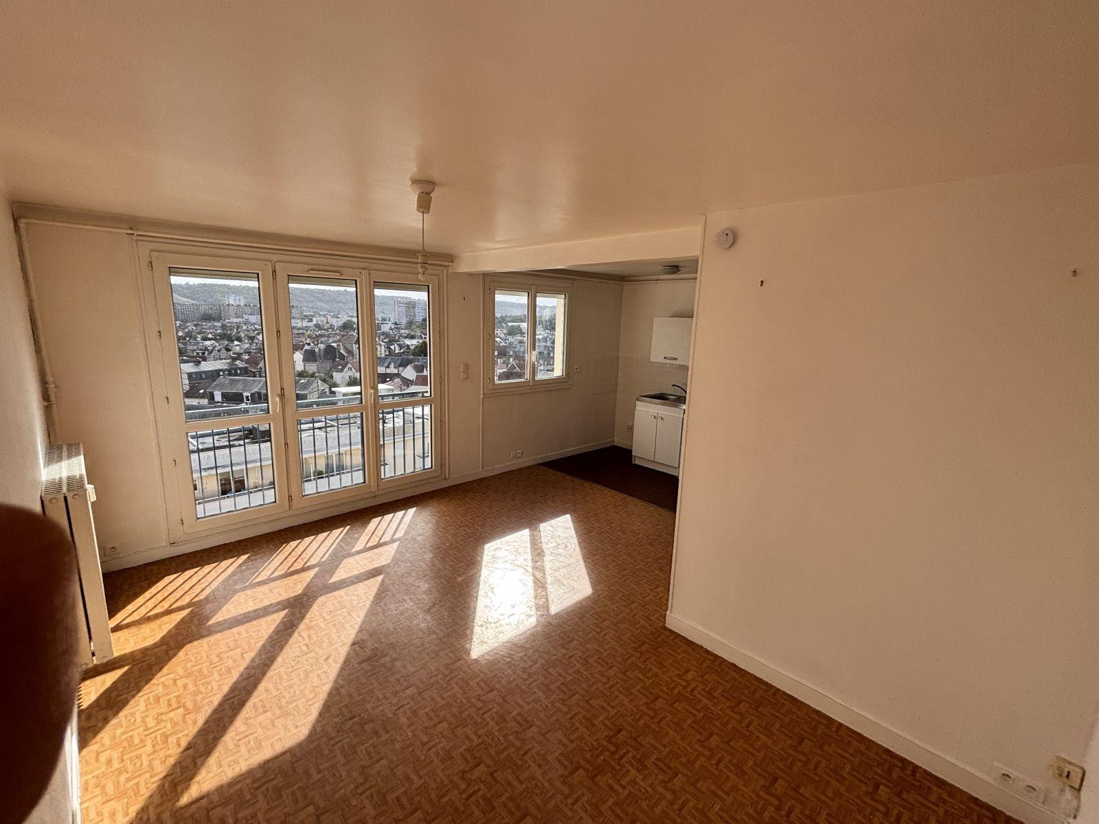
                                                Location
                                                 Studio 28 m2 dans résidence sécurisée