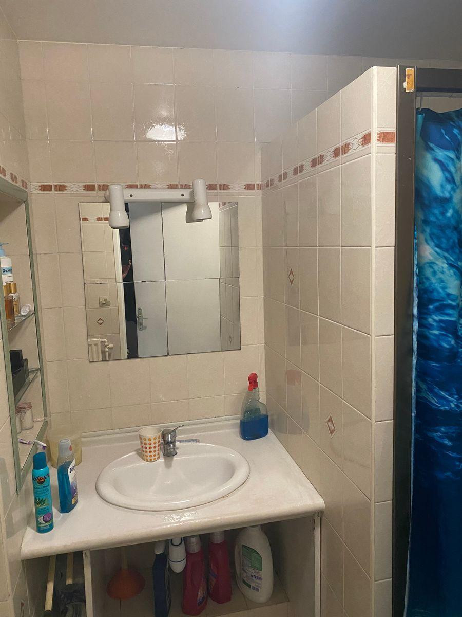 
                                                Location
                                                 Studio 28m2
