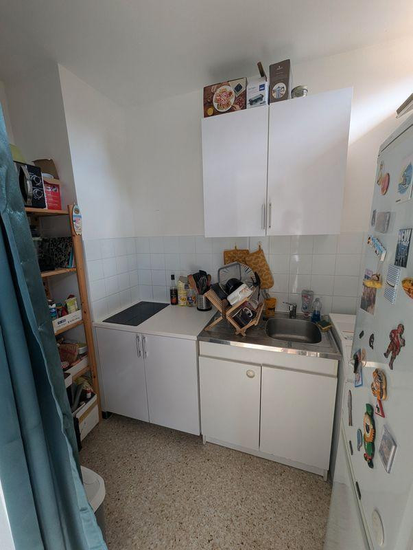 
                                                Location
                                                 Studio 30 m2 avec balcon