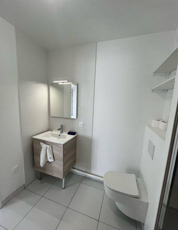 
                                                Location
                                                 Studio 33m2 Romainville, proche métro