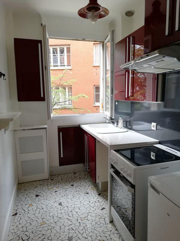 
                                                Location
                                                 Studio 36m2 meublé à louer, Paris 16e 1350e CC