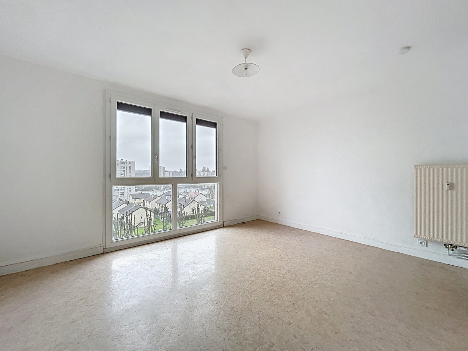 
                                                Location
                                                 Studio 
