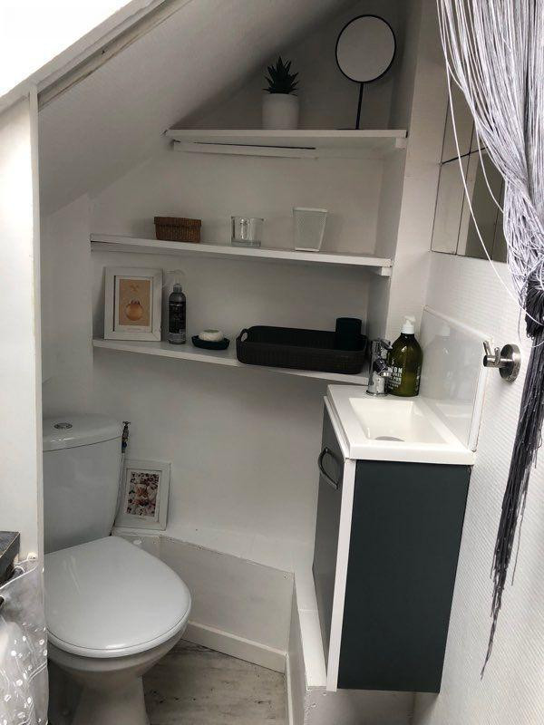 
                                                Location
                                                 Studio