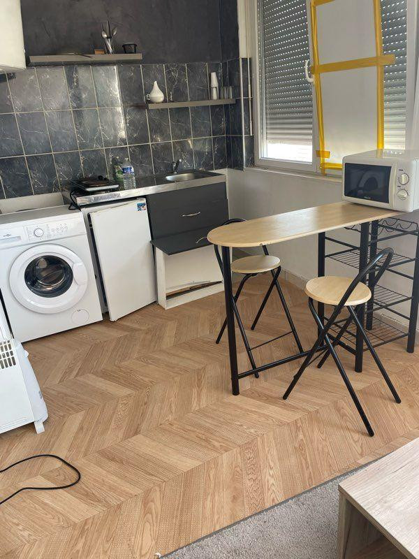 
                                                Location
                                                 Studio