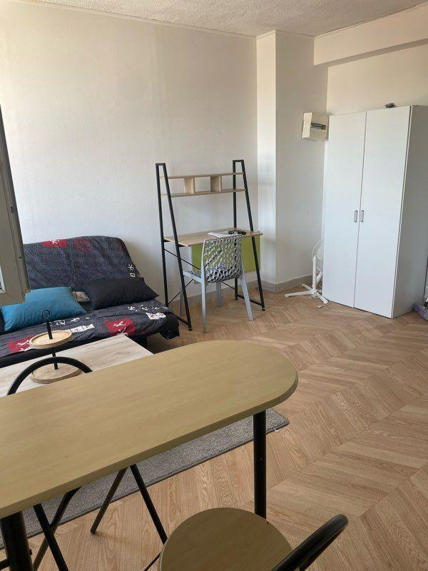 
                                                Location
                                                 Studio