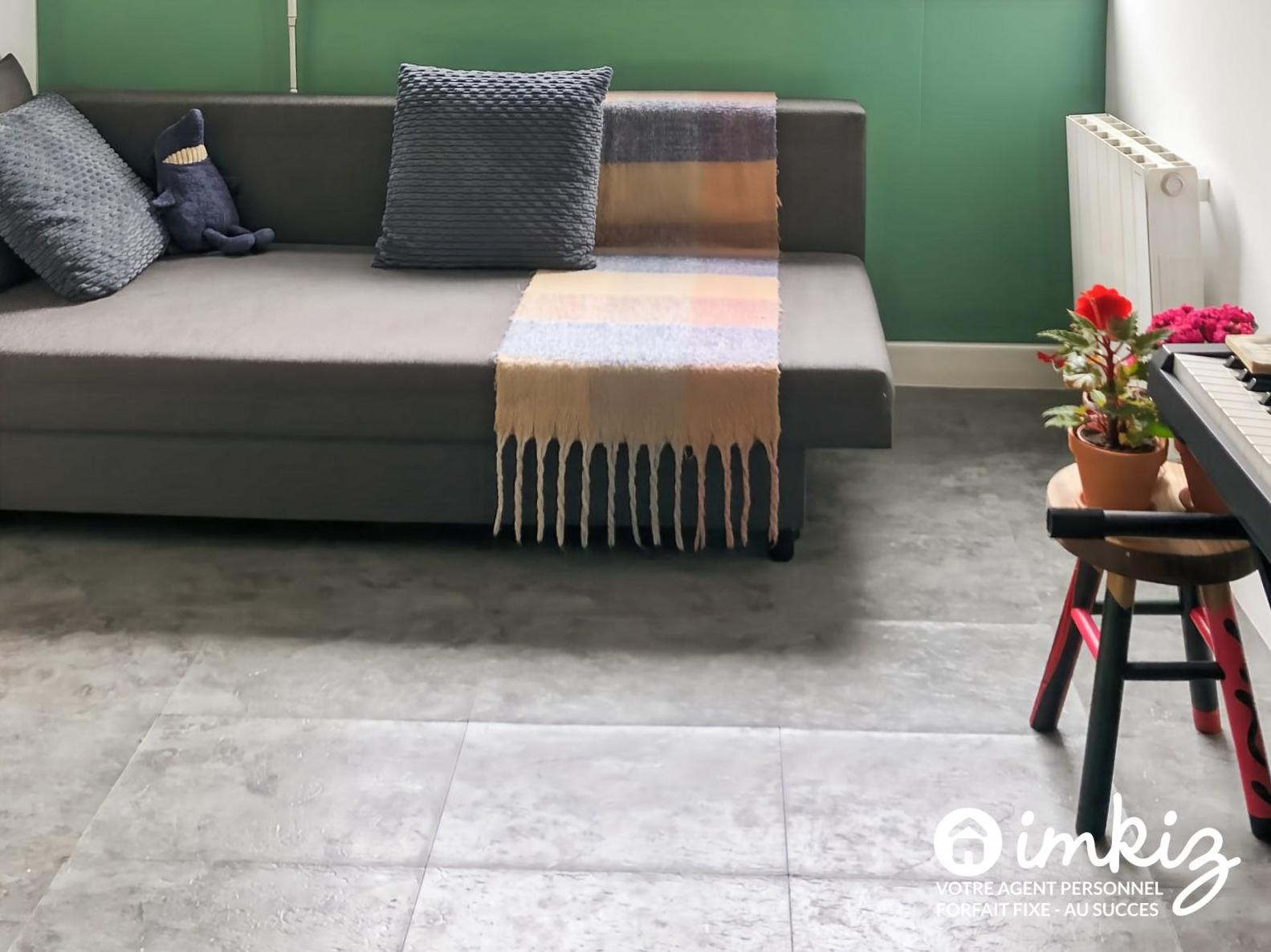 
                                                Vente
                                                 Studio à 2 pas des Buttes Chaumont