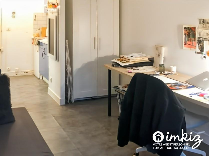 
                                                Vente
                                                 Studio à 2 pas des Buttes Chaumont