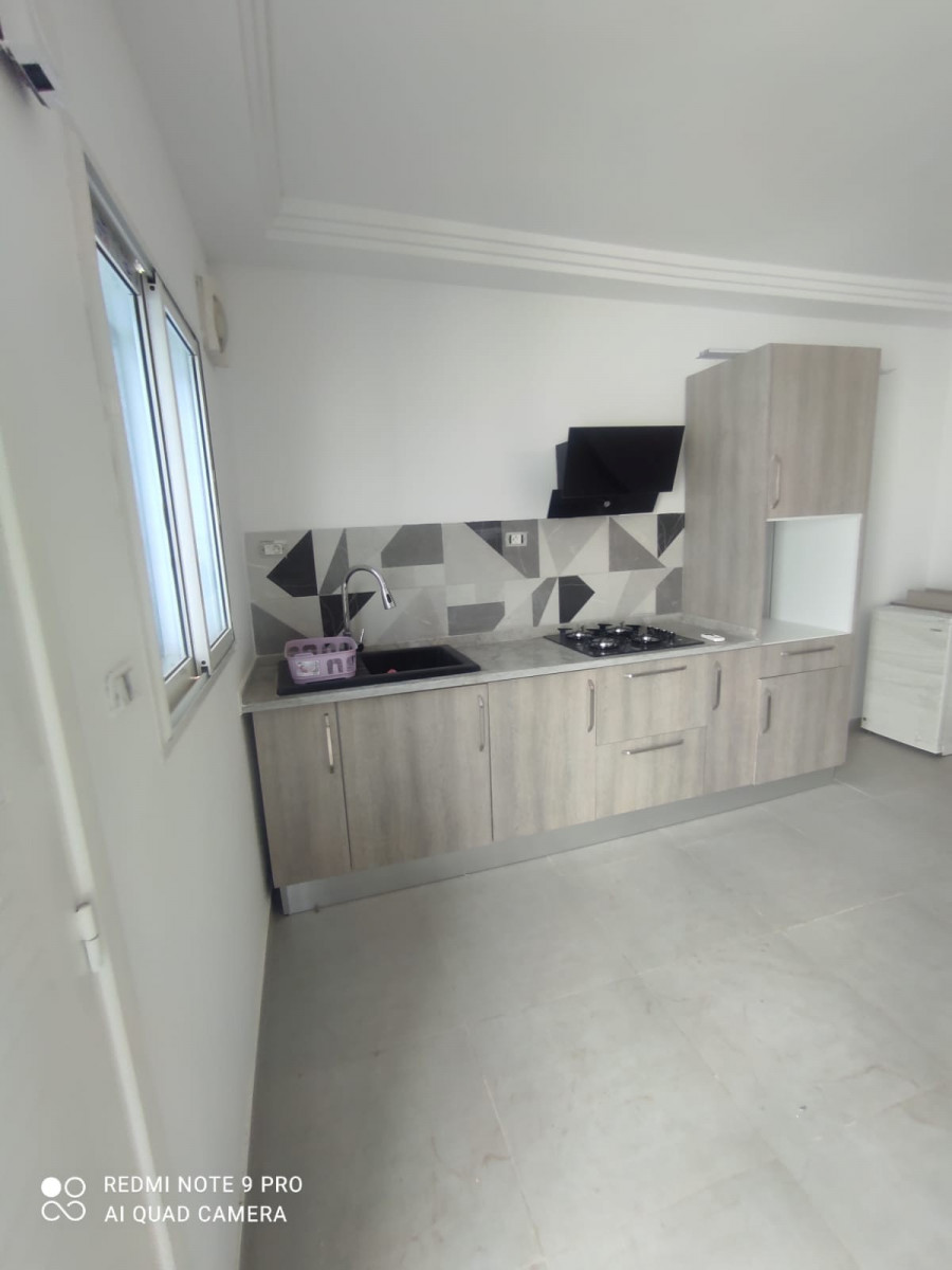 
                                                Location de vacances
                                                 studio à Baraket Essahel 3M792