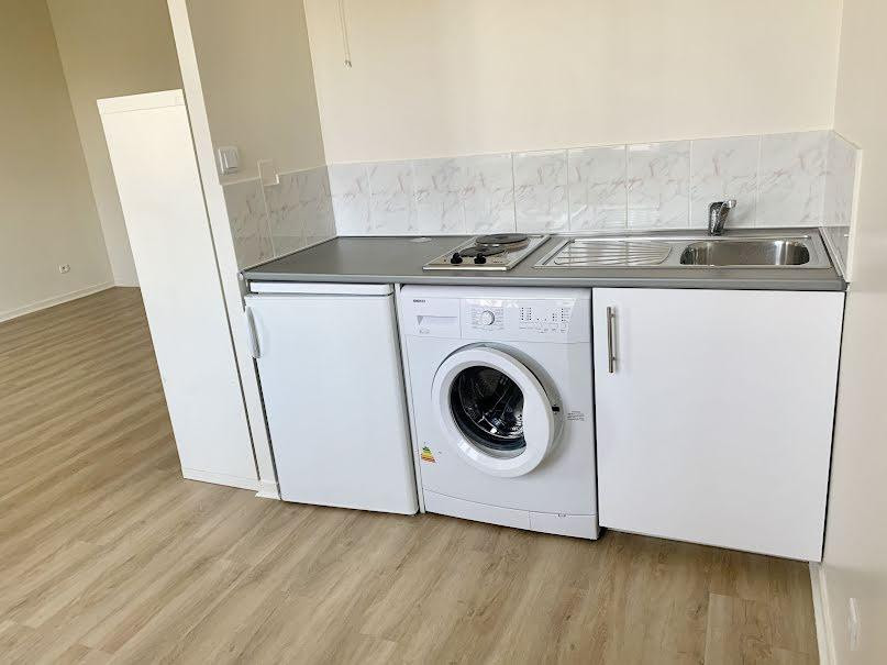 
                                                Location
                                                 Studio à Issy Île Saint-Germain