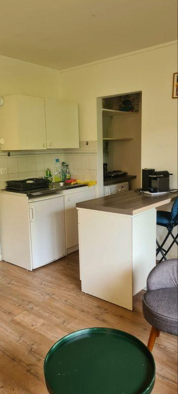 
                                                Location
                                                 Studio à louer