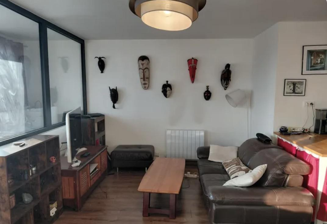 
                                                Location
                                                 Studio à louer