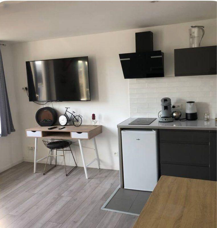 
                                                Location
                                                 Studio à louer