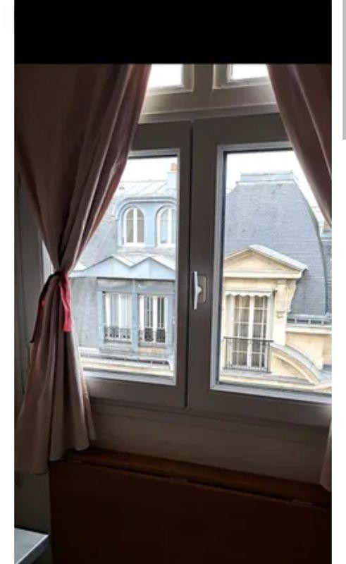 
                                                Location
                                                 Studio a louer - 75016