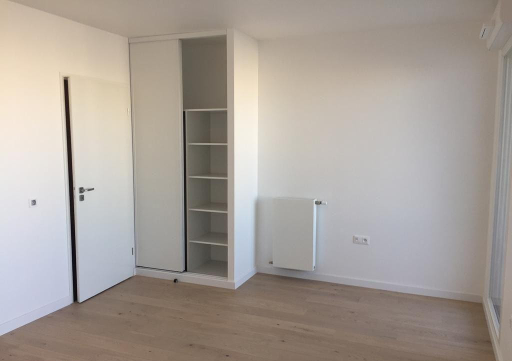 
                                                Location
                                                 Studio à louer à Issy les Moulineaux