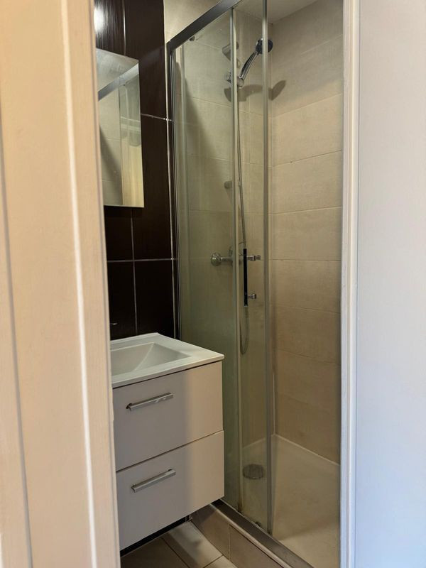 
                                                Location
                                                 Studio à louer à Paris 2