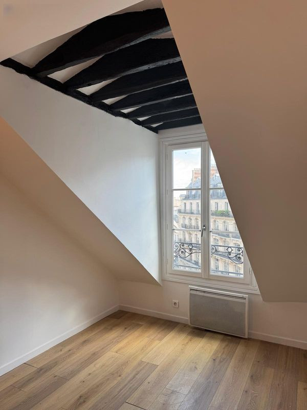 
                                                Location
                                                 Studio à louer à Paris 2