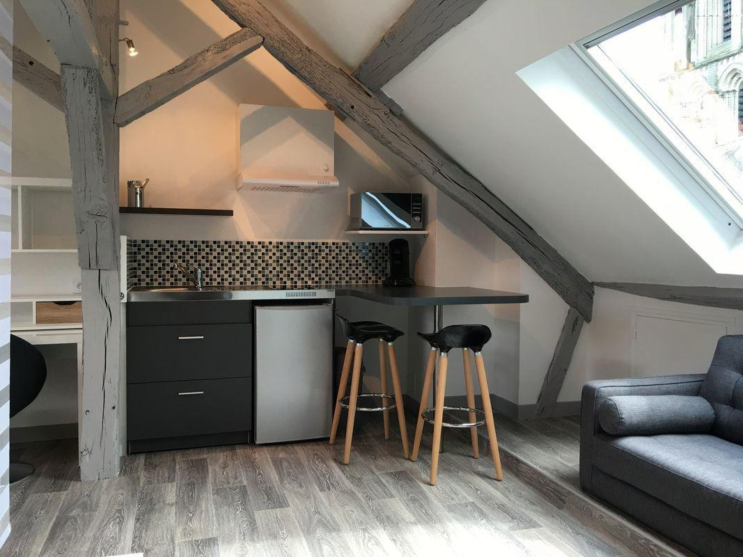 
                                                Location
                                                 Studio a louer hyper centre angers