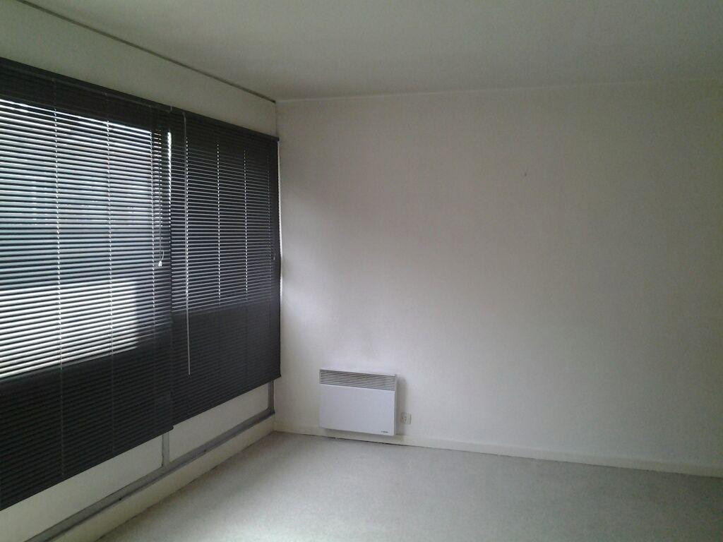 
                                                Location
                                                 Studio à louer Lille Centre