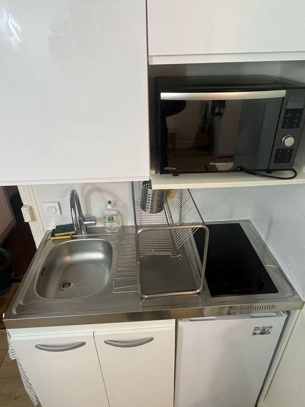 
                                                Location
                                                 Studio a louer paris 11ème