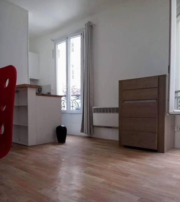 
                                                Location
                                                 Studio à louer Paris 11ème