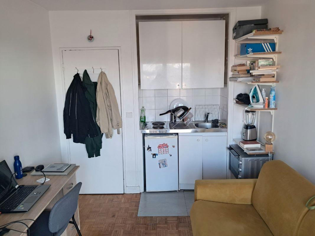 
                                                Location
                                                 Studio à louer Paris 20ème