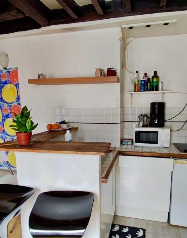 
                                                Location
                                                 Studio à louer Paris 2ème