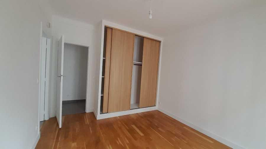 
                                                Location
                                                 Studio à louer Paris XV
