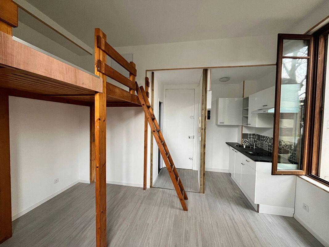
                                                Location
                                                 Studio à louer Rouen