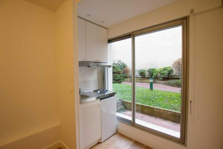 
                                                Location
                                                 Studio à Paris 11