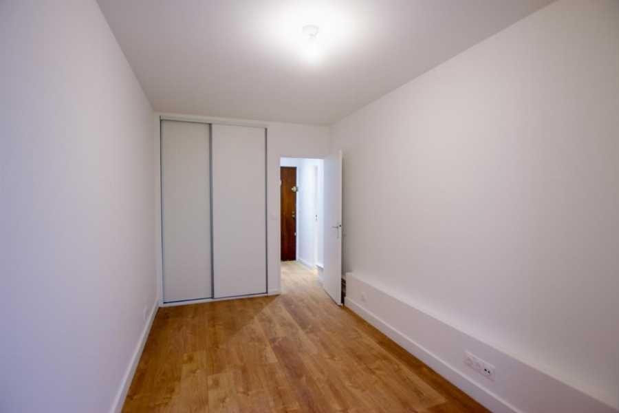 
                                                Location
                                                 Studio à Paris 11