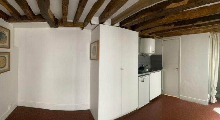 
                                                Location
                                                 Studio à Paris Le Marais