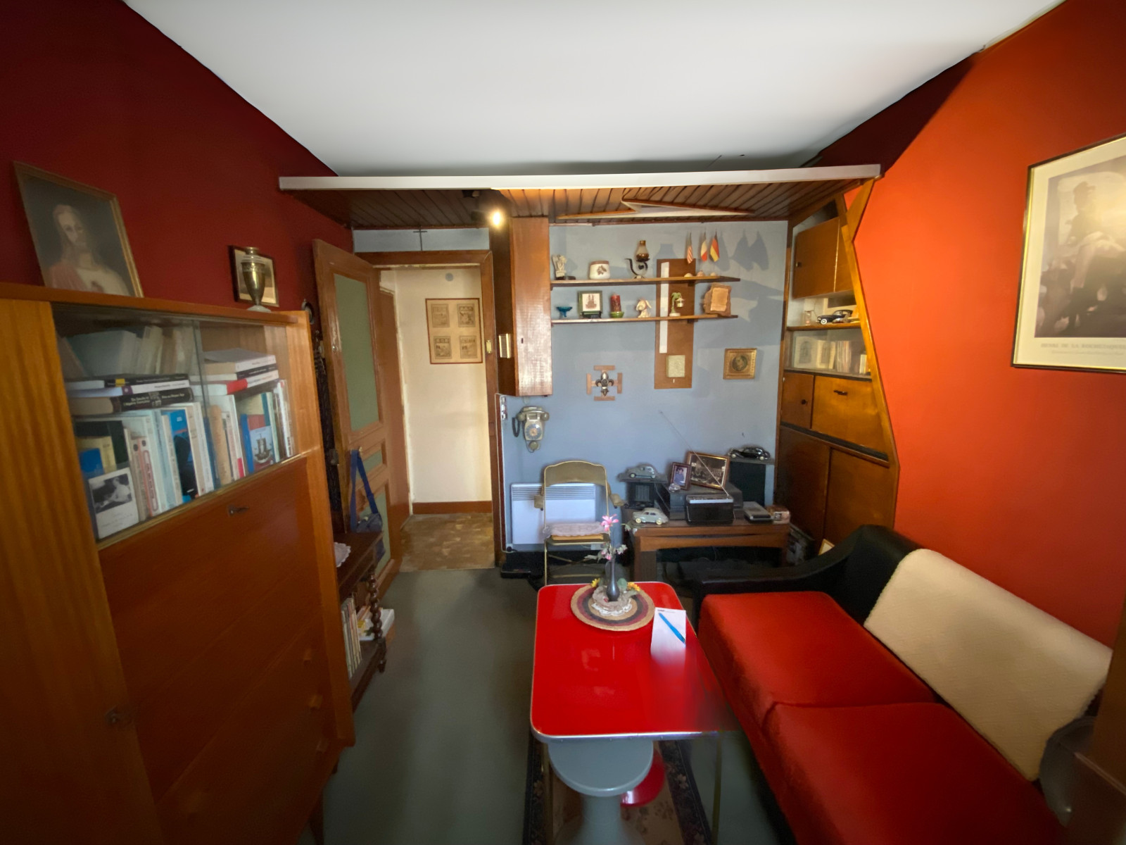 
                                                Vente
                                                 STUDIO A RENOVER PROCHE DE LA PLACE GAMBETTA