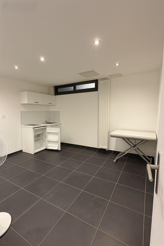 
                                                Location
                                                 Studio à Saint Maur des Fosses