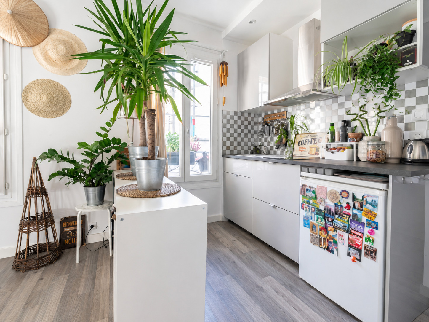 
                                                Vente
                                                 Studio à vendre – Paris 20e – Rue des Maronites