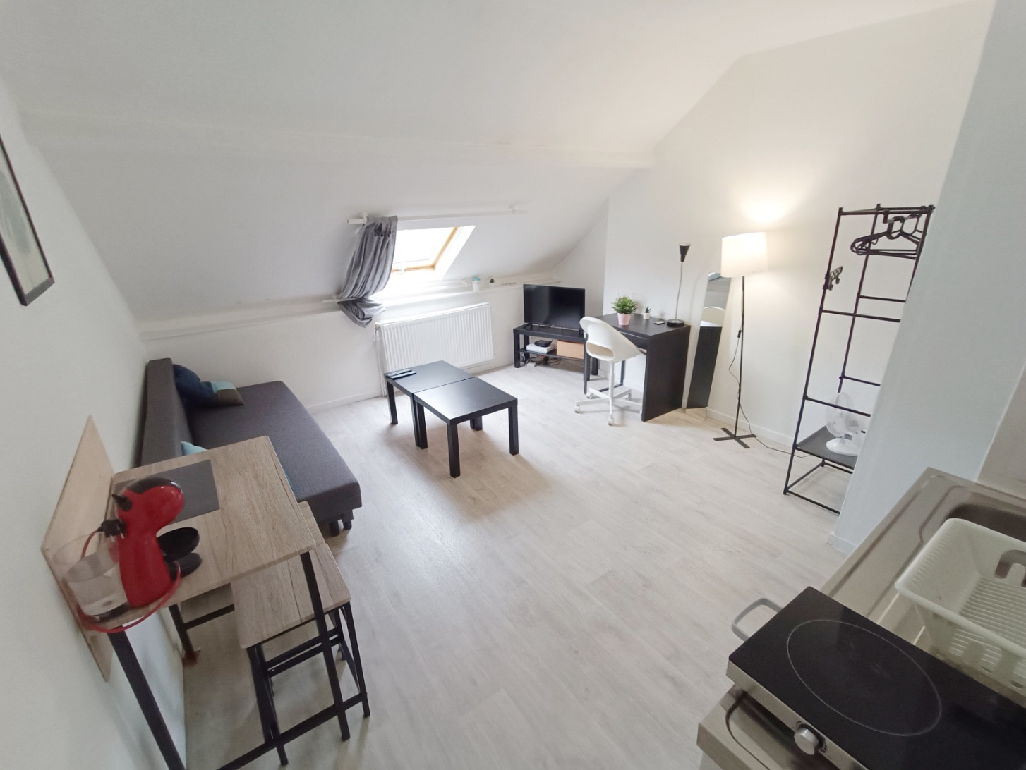 
                                                Location
                                                 Studio Amiens Gare proche centre