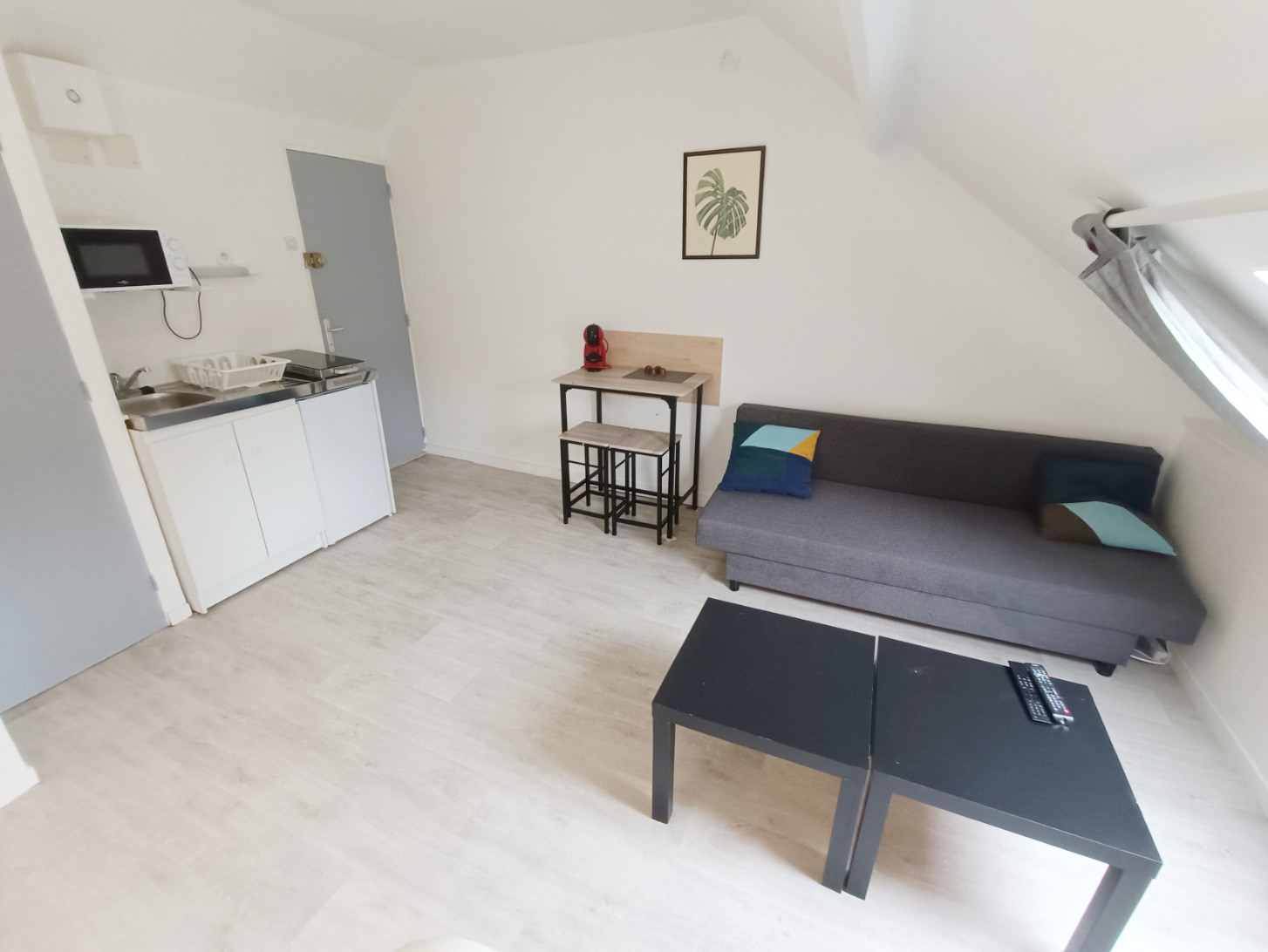 
                                                Location
                                                 Studio Amiens Gare proche centre