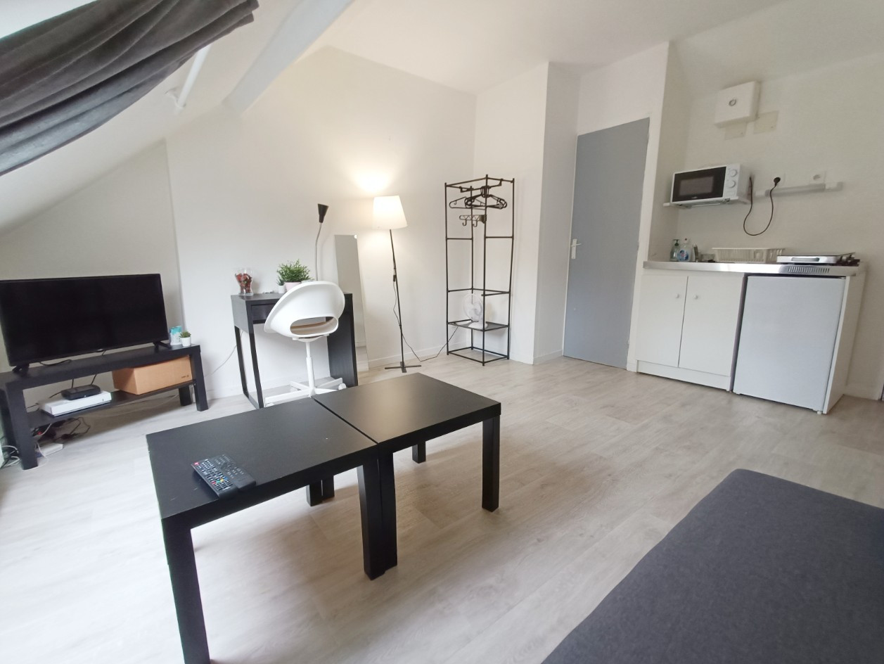 
                                                Location
                                                 Studio Amiens Gare proche centre